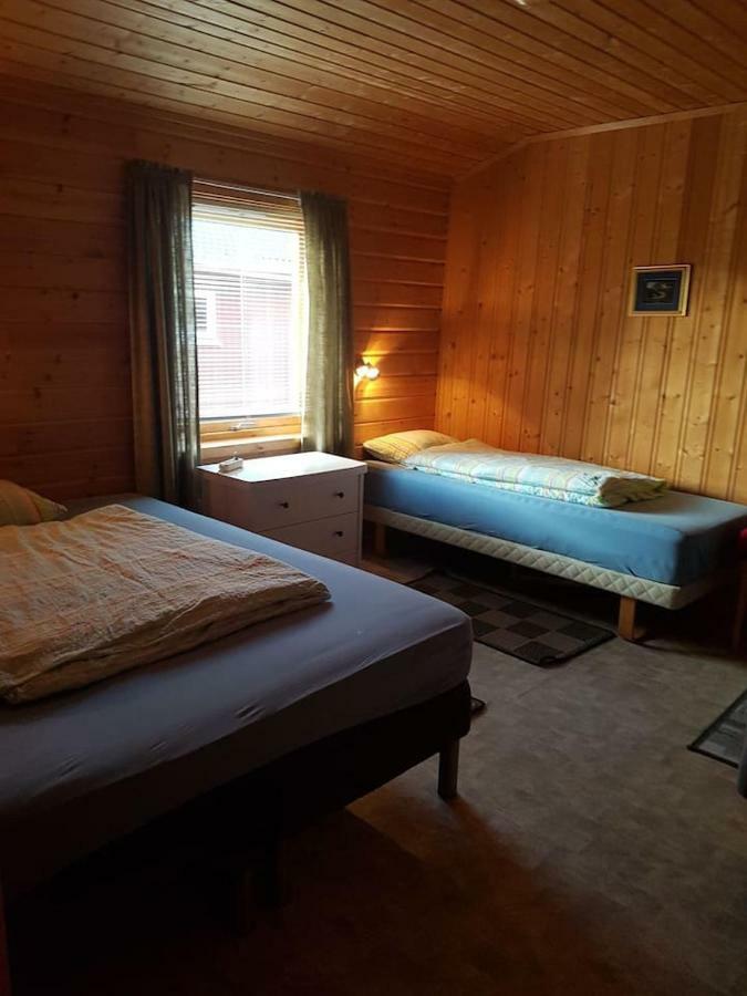 Lyngsalpan Cruise Lodge - Rodtinden Nord-Lenangen Екстер'єр фото